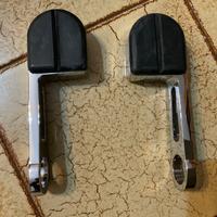 Poggiatallone per Pedaline Kuryakyn per Harley