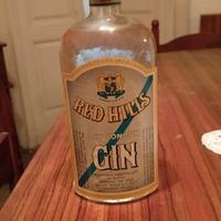 Red Hills Dry London Gin con sigillo Repubblica