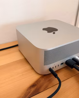 Mac Studio 2022 128GB + Apple Studio Display 27''