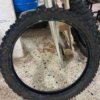 Coppia gomme metzeler 140/80/18 90/90/21
