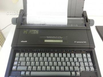 Macchina da scrivere Olivetti automatica