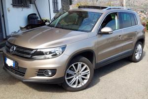 Tiguan 2.0 TD tetto panoramico gancio