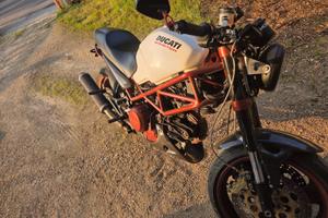 Ducati Monster 600