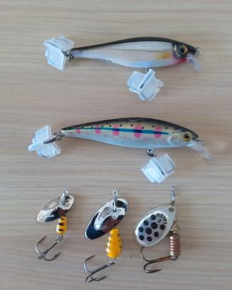 Attrezzatura per la pesca a spinning