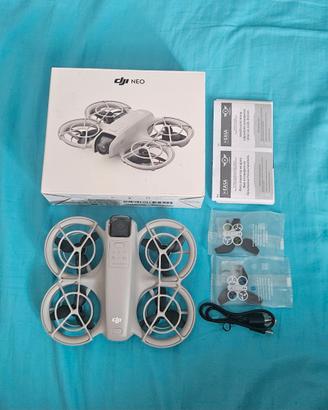 DJI Neo + Accessori Extra