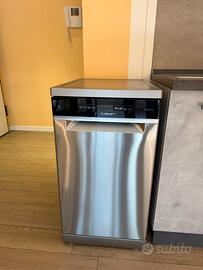 Lavastoviglie Whirlpool da esterno 45 cm