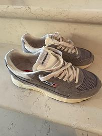 AUTRY SNEAKERS HYPERWAY