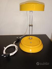 LAMPADA DA TAVOLO SPACE AGE