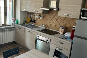 Stanza in appartamento condiviso con una persona