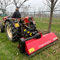 Trincia a trattore Mahindra