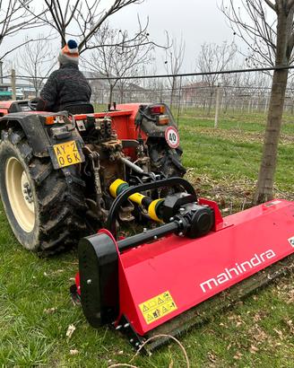 Trincia a trattore Mahindra