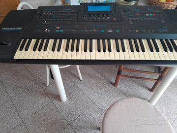Tastiera Roland E96