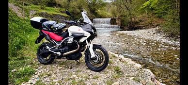 Moto Guzzi Stelvio 1200