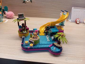 LEGO FRIENDS già montato: la piscina di Andrea 