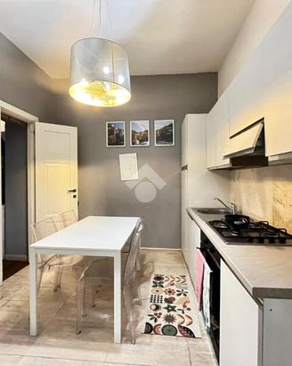 4 LOCALI A LA SPEZIA