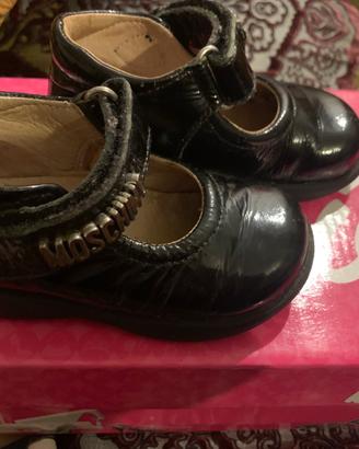Scarpine bimba mod.“mary jane” Moschino kids n 21
