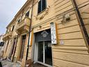 negozio-a-reggio-di-calabria