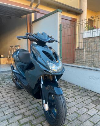 YAMAHA AEROX 50