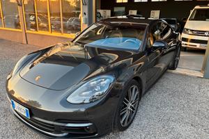 Porsche Panamera 2.9 4