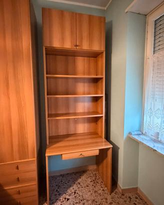 Libreria con scrivania