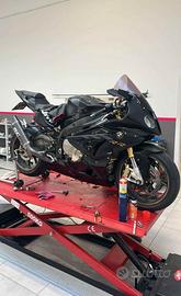 BMW S1000RR appena tagliandata