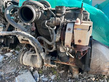 Motore/cambio/albero Nissan Terrano 2 td27 ti 92kw