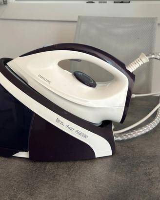 Ferro da stiro Philips FastCare Compact GC6704/30