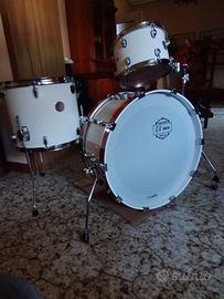 Batteria acustica
