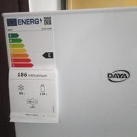 Frigorifero marca DAYA