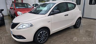 Lancia Ypsilon 1.2 69 CV 5 porte anno 2020