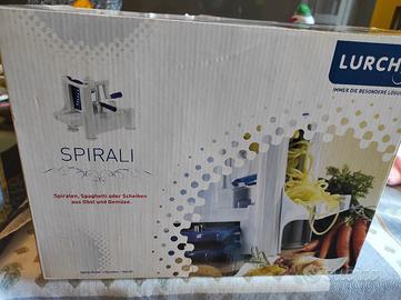 Attrezzo x taglio verdura o frutta a spirale