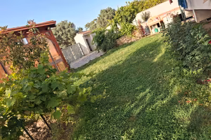 si affitta a caulonia marina  in villa