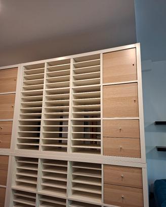 LIBRERIA CON CASSETTIERA 