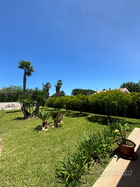 Villa al mare white rock house