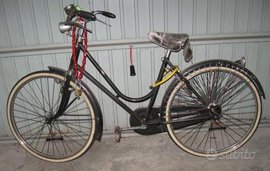 Bicicletta d'epoca BIANCHI del 1950 da donna