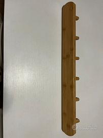 Attaccapanni in legno