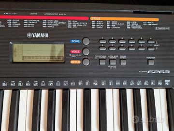 Tastiera Yamaha PSR E263