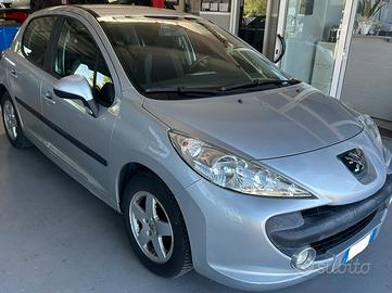 Peugeot 207 1.4 8V 75CV 5p. X Line ECO GPL