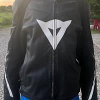 Giubbotto moto Dainese con protezioni