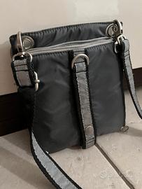  borsello uomo marca Belstaff