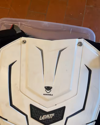 Protezioni enduro Leatt