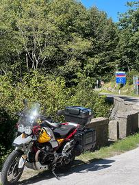 Moto Guzzi V85TT FULL OPTIONAL