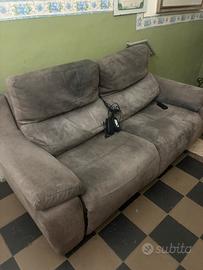 Divano 3 posti Poltrone e Sofa