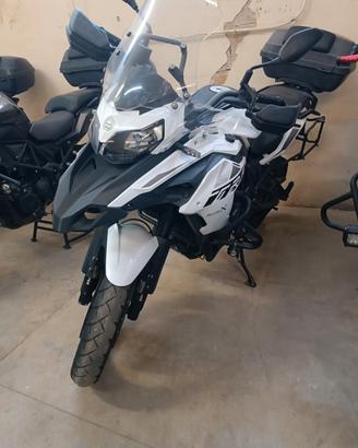 Benelli TRK 502X