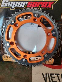 Corona  più copri pignone x Moto KTM