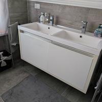 Mobile bagno con doppio lavello – bianco moderno