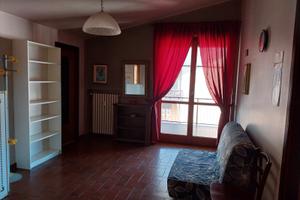 Appartamento ammobiliato al secondo piano 80 mq