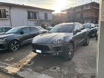 Porsche Macan s