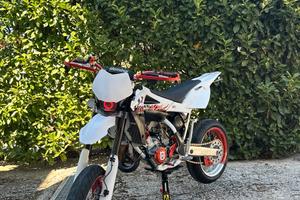 Husqvarna sm 125