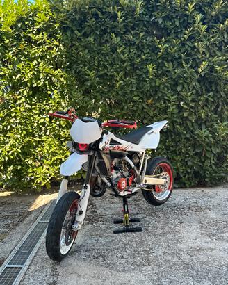 Husqvarna sm 125